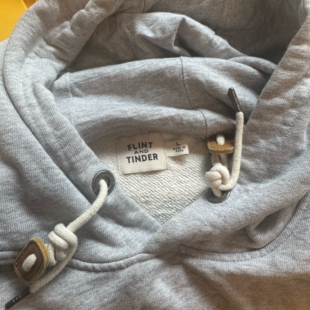 Flint &Tinder 10 year grey heavyweight hoodie